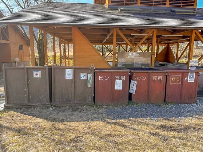 ゴミ捨て場・廃捨て場田貫湖キャンプ場