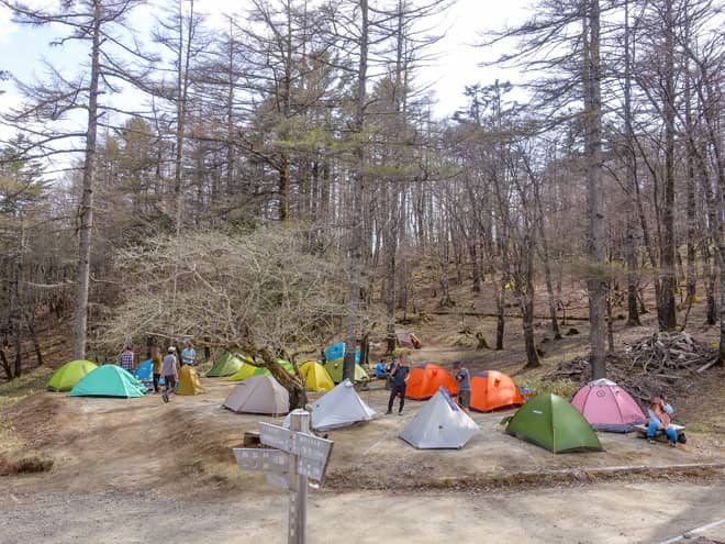 「笠取小屋」のテント場レビュー