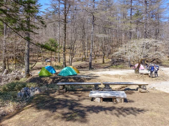 ベンチ笠取小屋