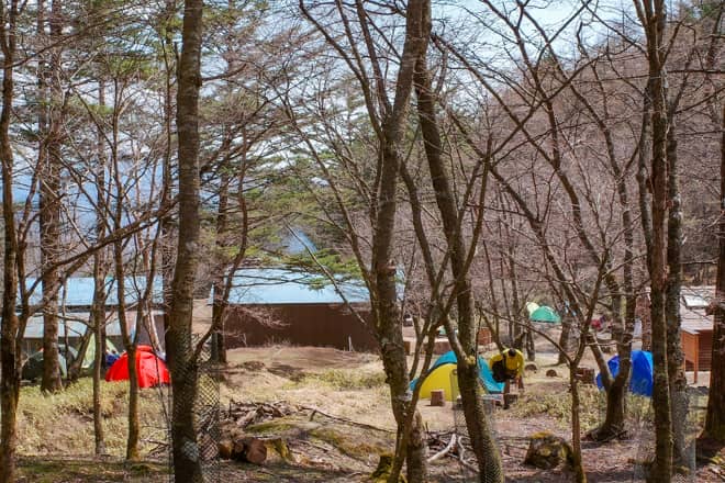 笠取小屋では食事の提供は無く