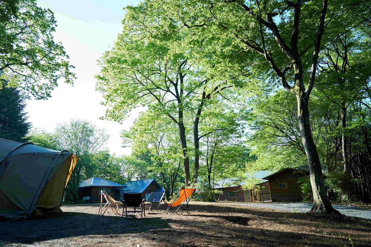 那須高原の自然の中でカフェ・宿泊・キャンプが楽しめる「NASU SATOYAMA FIELD」オープン