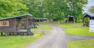 北海道豊頃町「茂岩山自然公園キャンプ場」レビュー！テント泊300円、バンガロー泊1,000円～