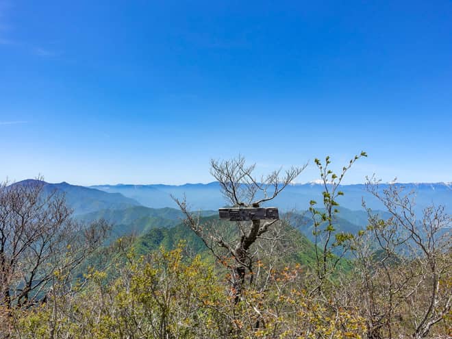 鬼ヶ岳山頂からの景色