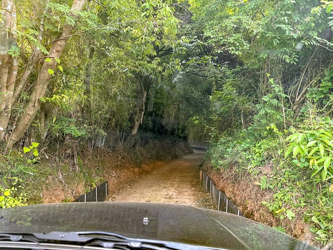 入り口・売店やさとの森キャンプ場