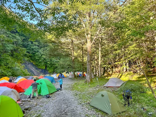 傾斜はあるの？「長衛小屋」