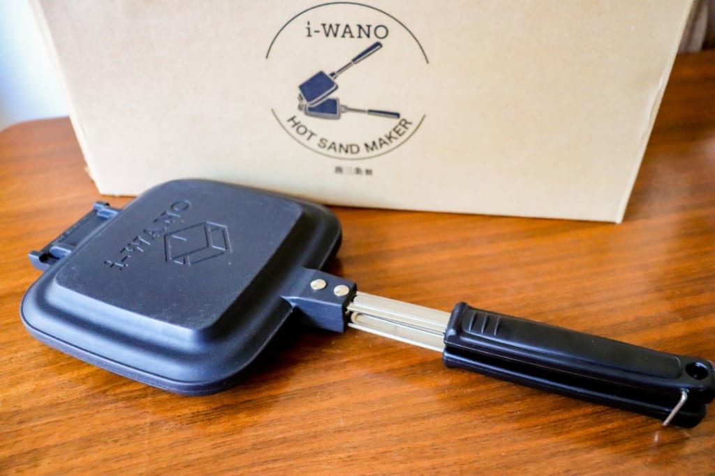 安心の日本製!耳まで焼けるi-WANOホットサンドメーカーの使い方とおすすめポイント