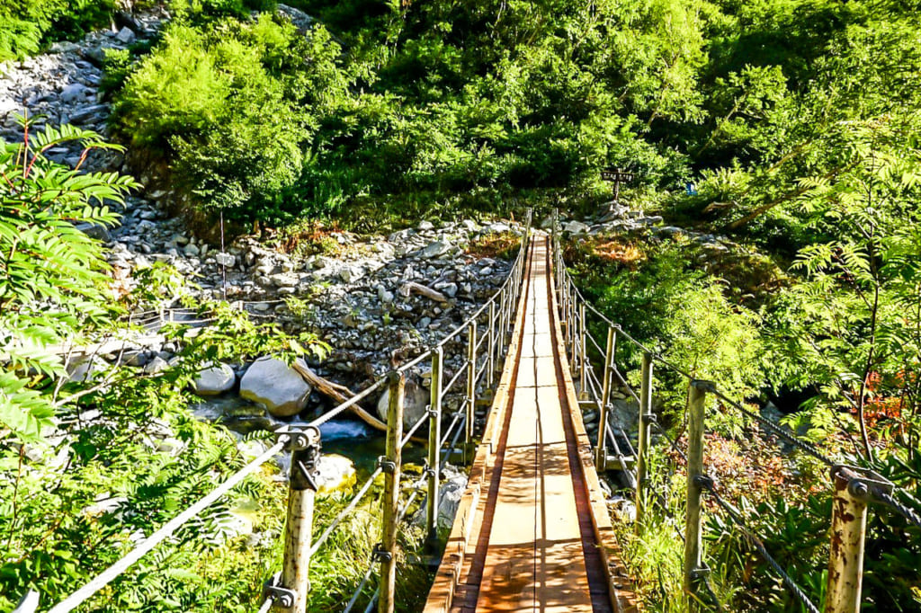 下山途中の本谷橋