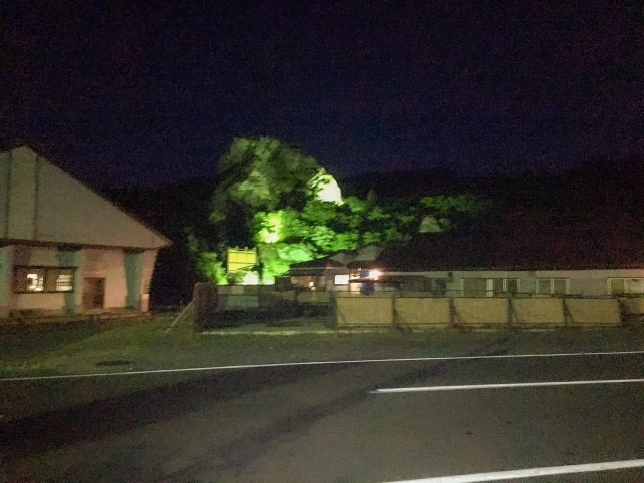 夜の須川湖温泉