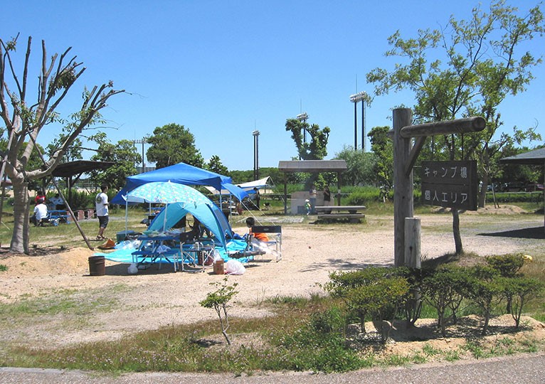 矢橋帰帆島公園キャンプ場の写真